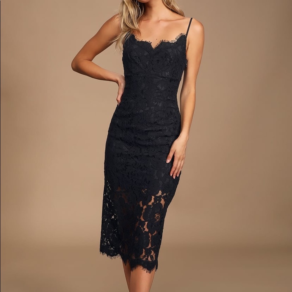 Lulu’s Black Lace Midi Dress